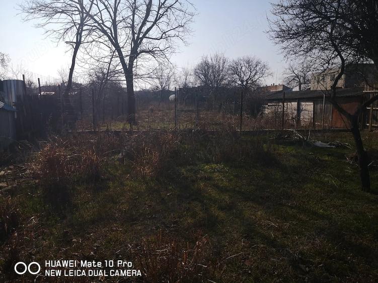 Casă cu Teren 1100 Mp în Central