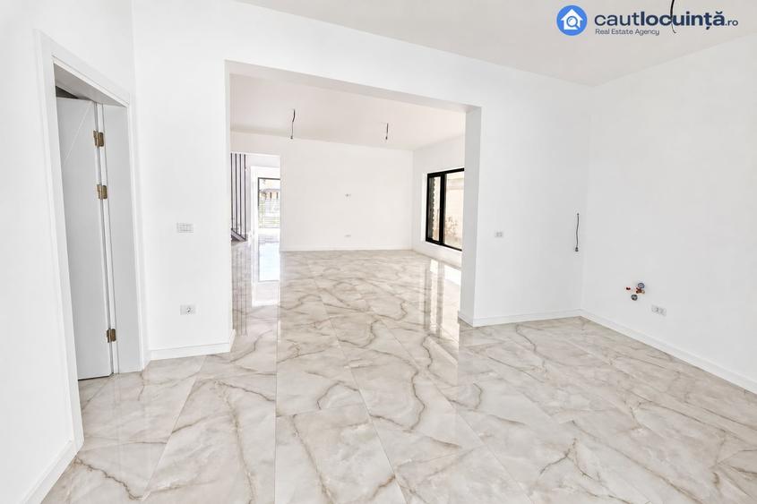 Casă cu 5 camere cu Teren 500 Mp în Chitila