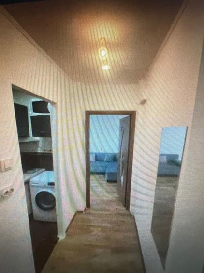 Apartament cu 3 camere semidecomandat în Tomis Nord