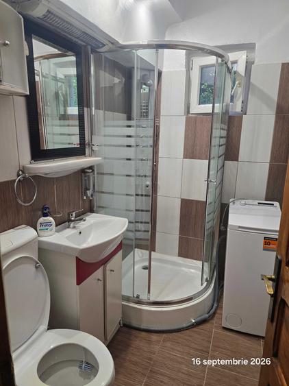 Apartament cu 2 camere semidecomandat în Calea Severinului