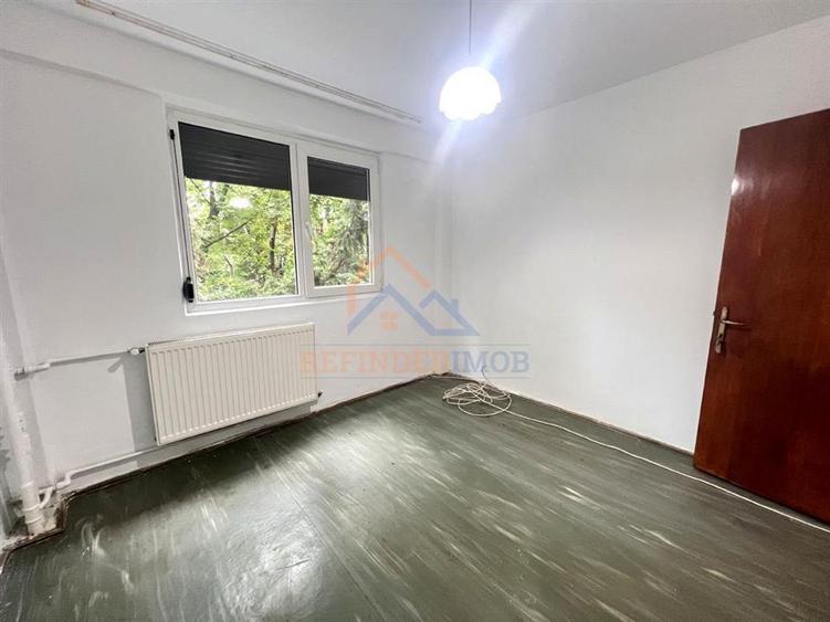 Apartament cu 2 camere decomandat în Brâncoveanu