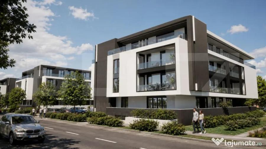 Apartament cu 3 camere decomandat în Central