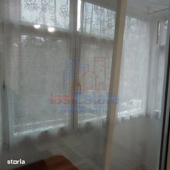 Apartament cu 2 camere nedecomandat, mobilat în Podu Roș