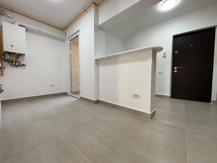 Apartament cu 3 camere nedecomandat în Șagului