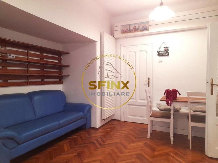 Apartament cu 3 camere semidecomandat, mobilat în Matei Voievod