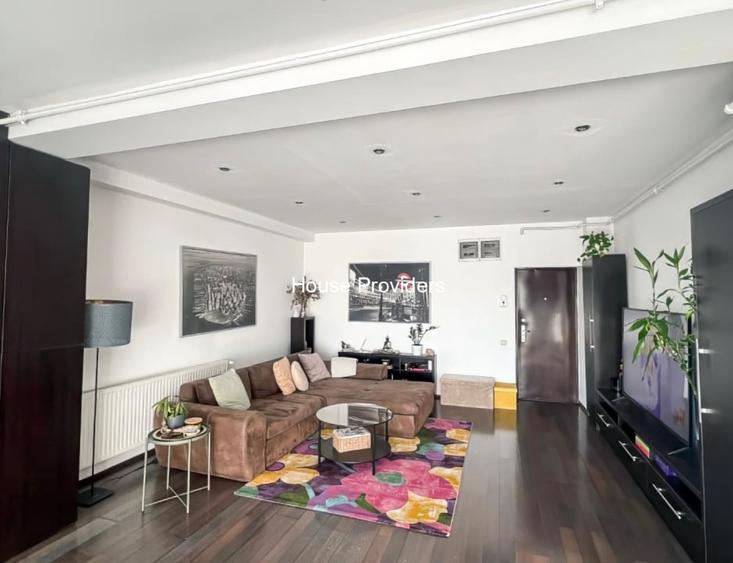 Apartament cu 3 camere, mobilat în Pipera