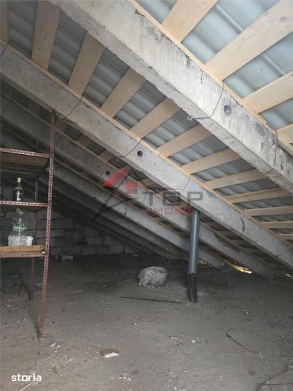 Apartament cu 3 camere decomandat în Frumoasa