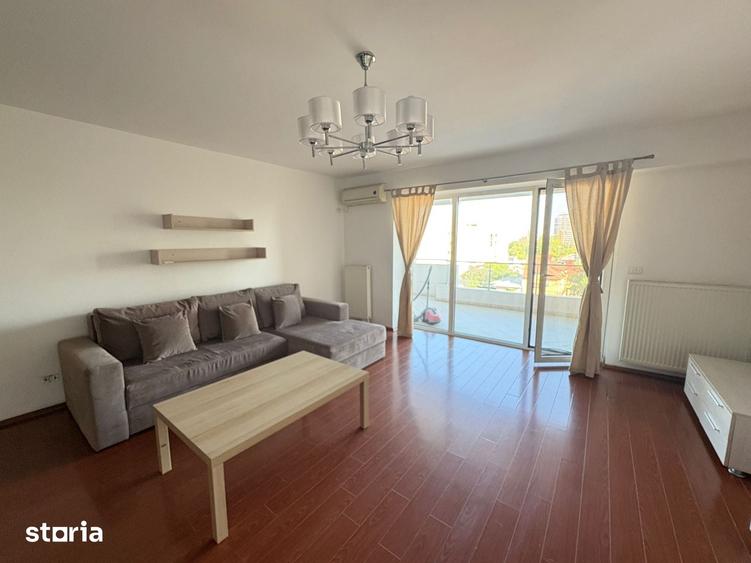 Apartament cu 2 camere decomandat în Pajura