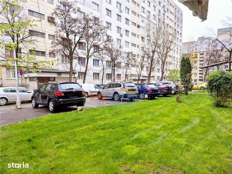 Apartament cu 3 camere în Alexandru cel Bun