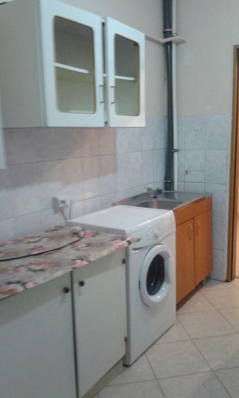 Apartament cu 2 camere decomandat în Dacia