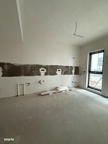 Casă cu 4 camere cu Teren 175 Mp în Industriilor