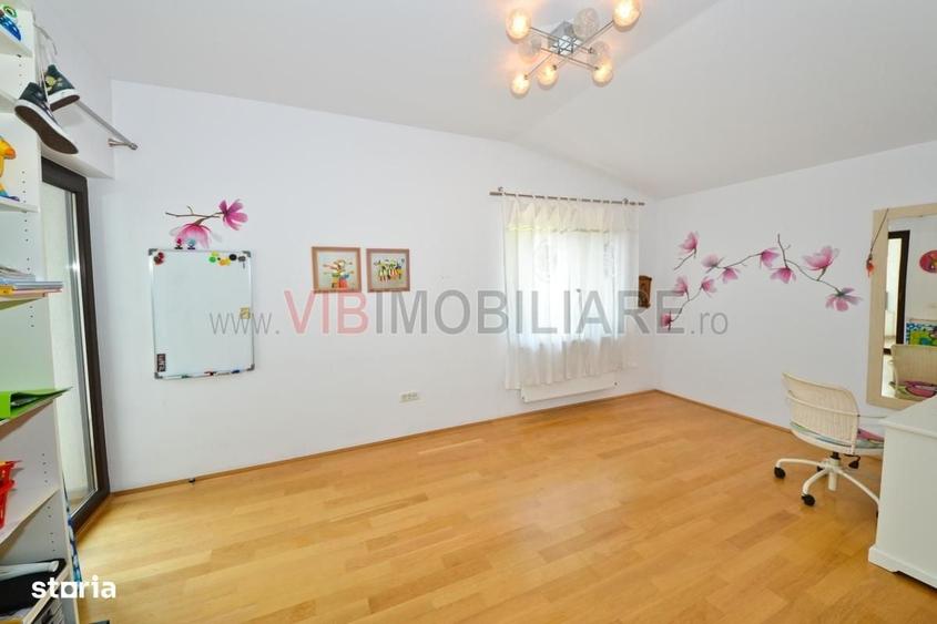 Casă cu 4 camere cu Teren 553 Mp în Băneasa