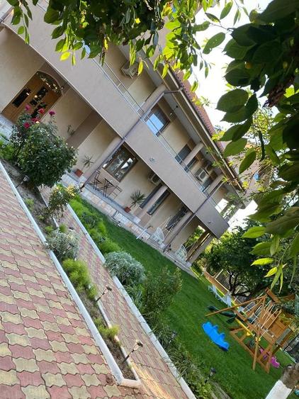 Casă cu Teren 1050 Mp în Central