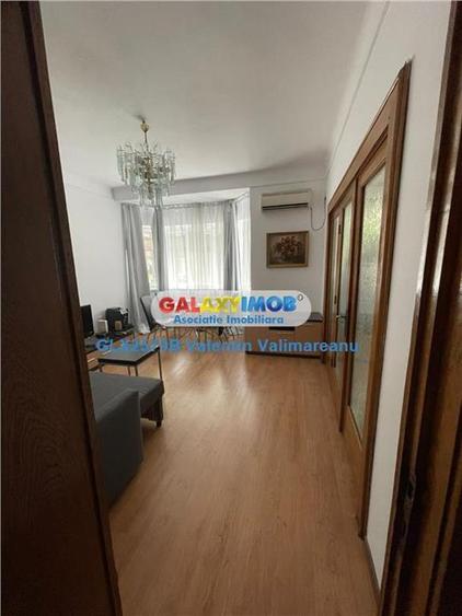 Apartament cu 2 camere decomandat, mobilat în Romană