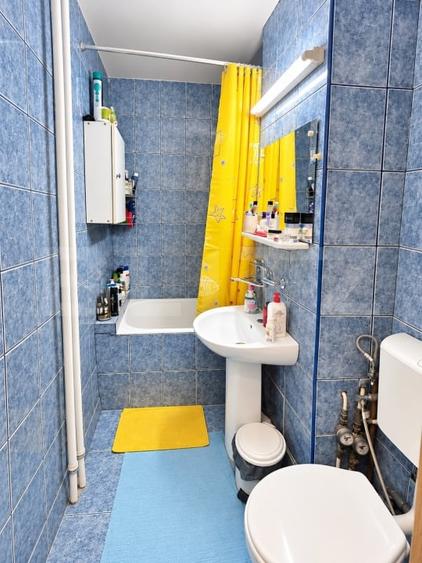 Apartament cu 3 camere semidecomandat, mobilat în Mănăștur