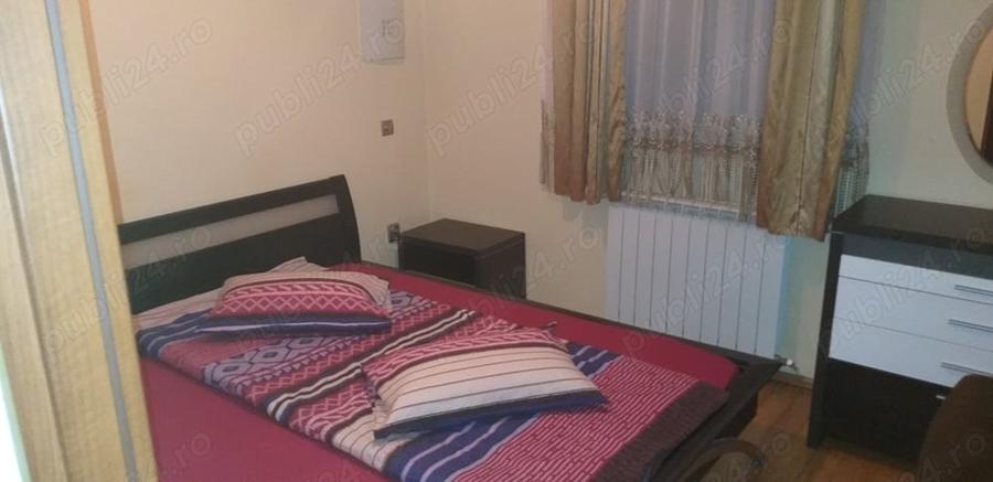 Apartament cu 2 camere decomandat în Predeal