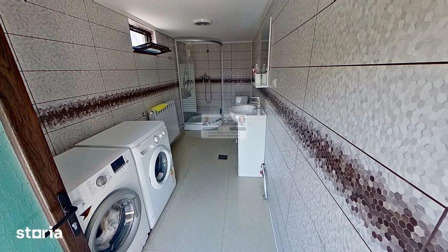 Casă cu 3 camere cu Teren 392 Mp în Central