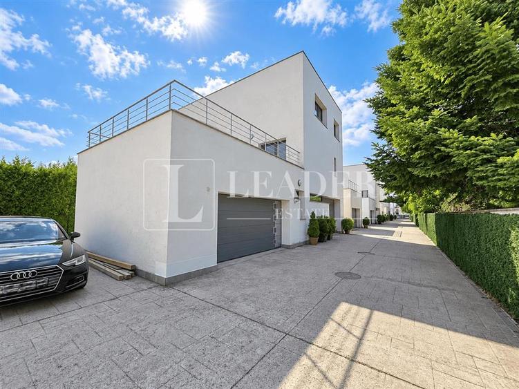 Casă individuală cu 5 camere cu Piscina în Pipera