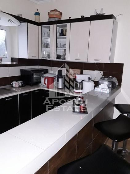 Casă cu 2 camere cu Teren 3515 Mp în Central