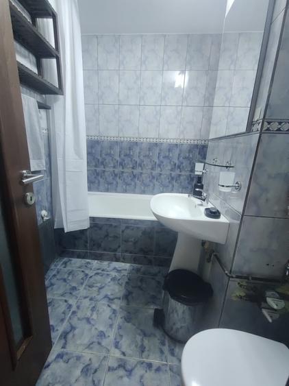 Apartament cu 2 camere decomandat în Militari