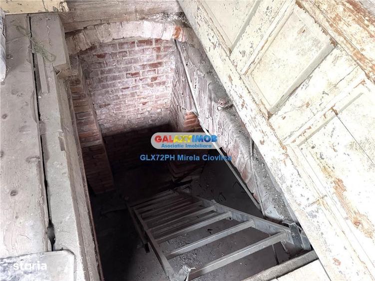 Casă cu 6 camere cu Teren 267 Mp în Ultracentral