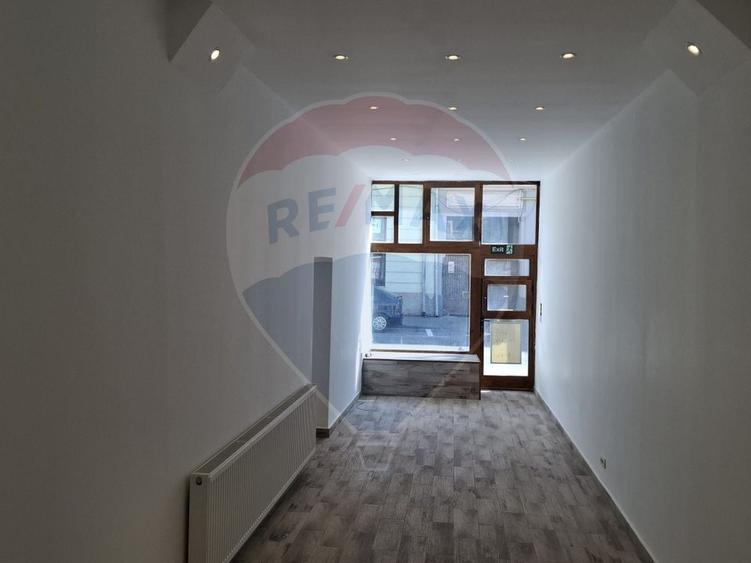 Spațiu comercial de vânzare, 39 mp, în zona Ultracentral - 1
