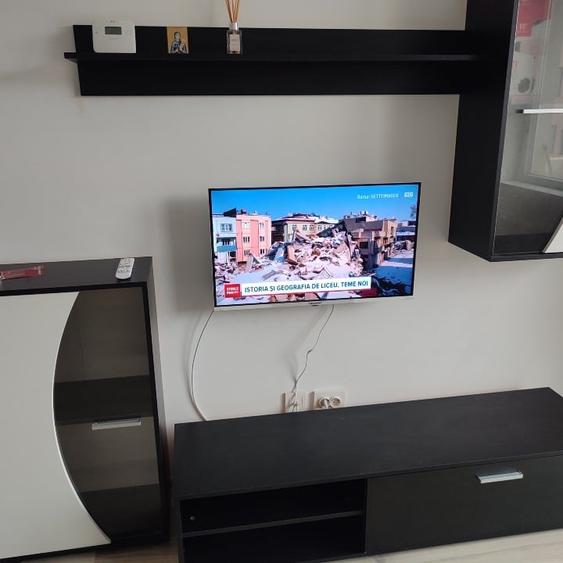Garsonieră decomandată, mobilată în Roșu
