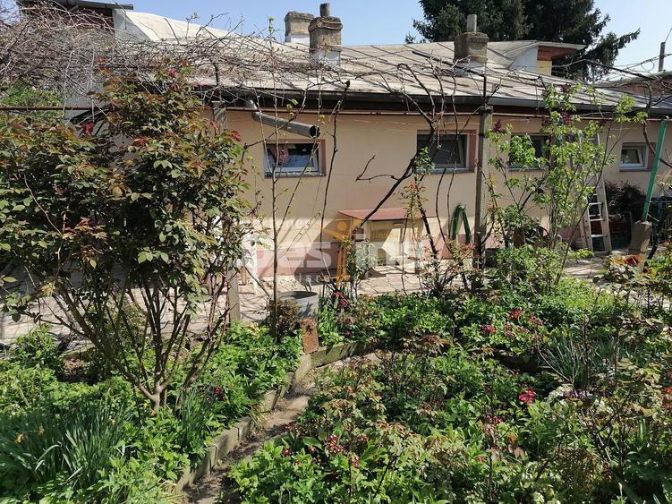 Duplex cu 3 camere cu Canalizare în Giulești