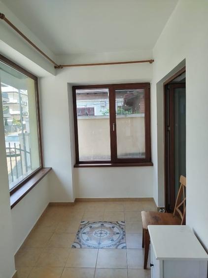 Apartament cu 3 camere decomandat în Banu Manta