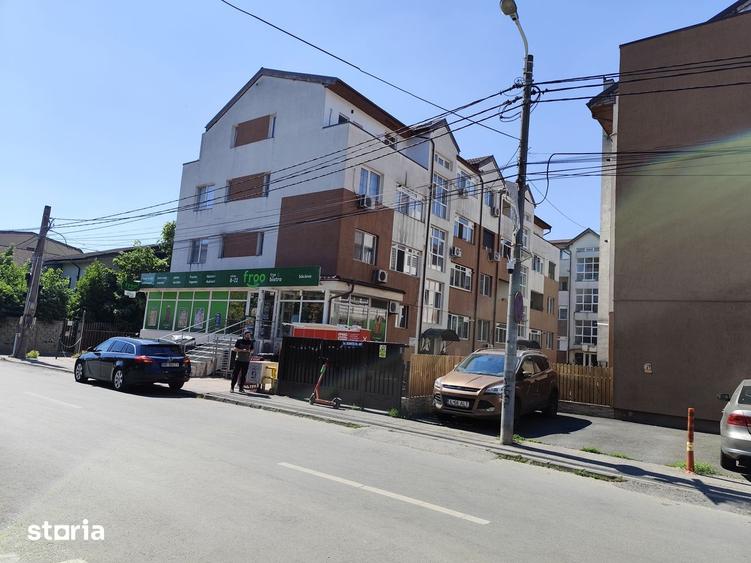 Apartament cu 3 camere în Titan