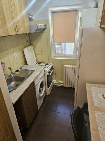 Apartament cu 2 camere semidecomandat în Tomis Nord