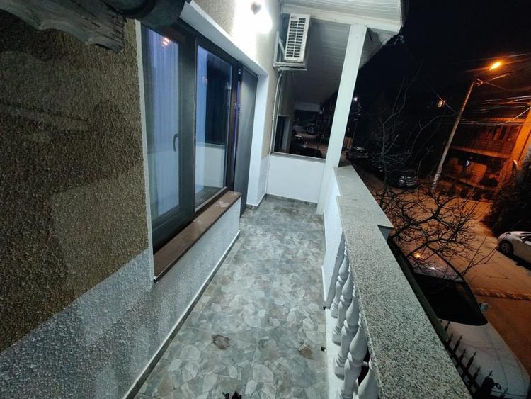 Casă individuală cu 5 camere cu Canalizare în Popești-Leordeni