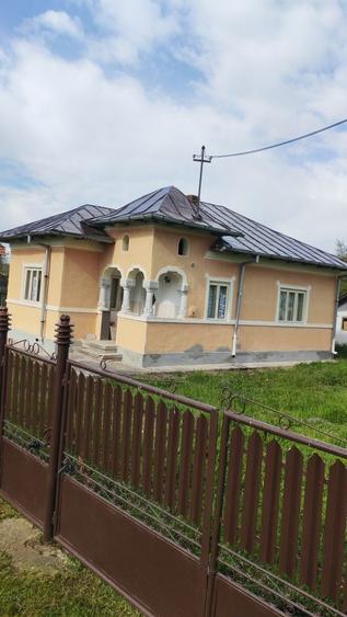 Casă cu 3 camere în Morărești