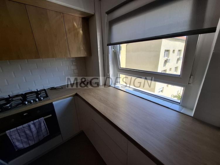 Apartament cu 3 camere decomandat, mobilat în Dâmbovița