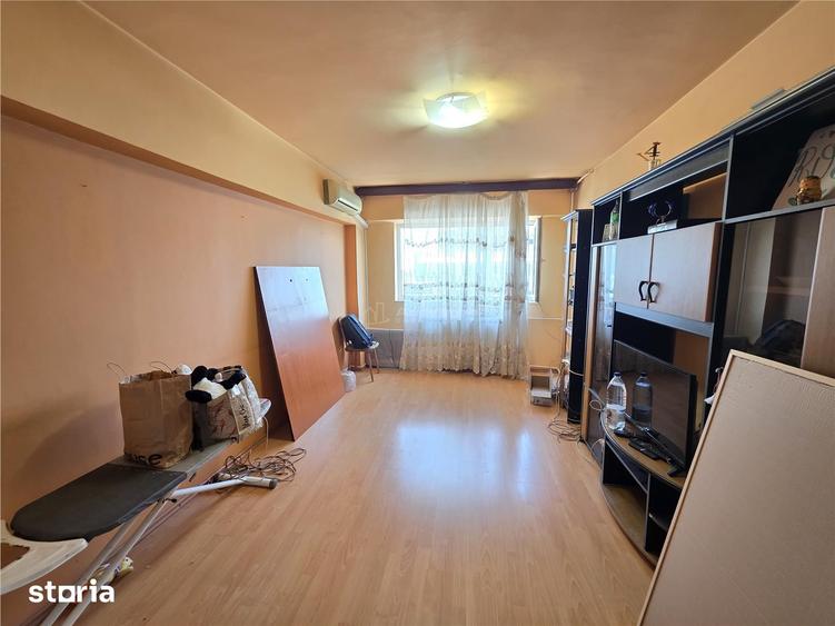 Apartament cu 2 camere în Văcăresti
