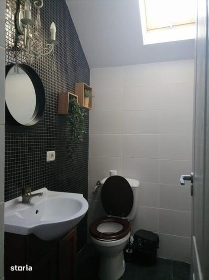Casă cu 4 camere cu Teren 92 Mp în Central