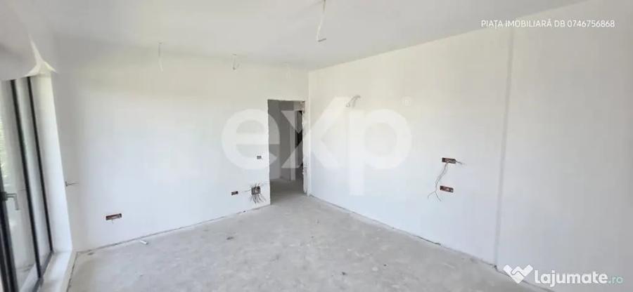 Apartament cu 3 camere decomandat în Nord