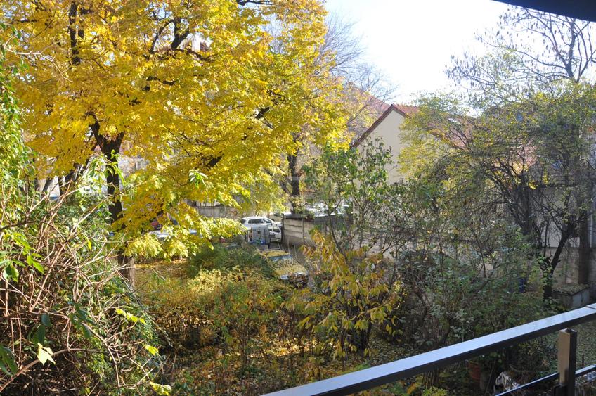 Apartament cu 2 camere decomandat, mobilat în Moșilor