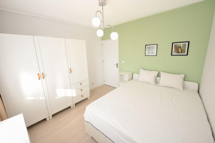 Apartament cu 2 camere semidecomandat în Tineretului