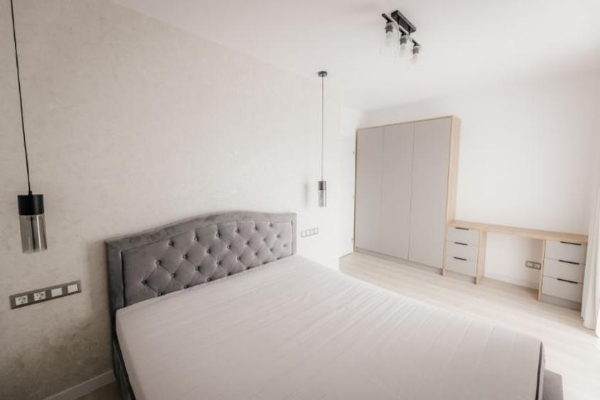 Apartament cu 3 camere decomandat în Valea Roșie