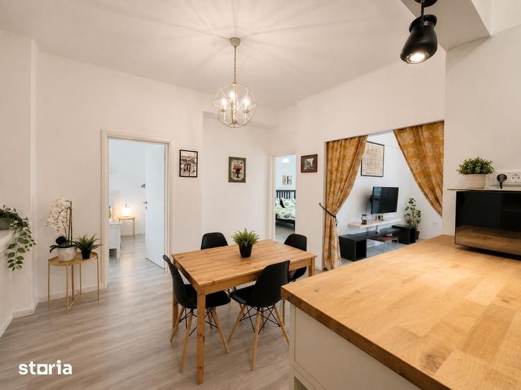 Apartament cu 3 camere în Victoriei