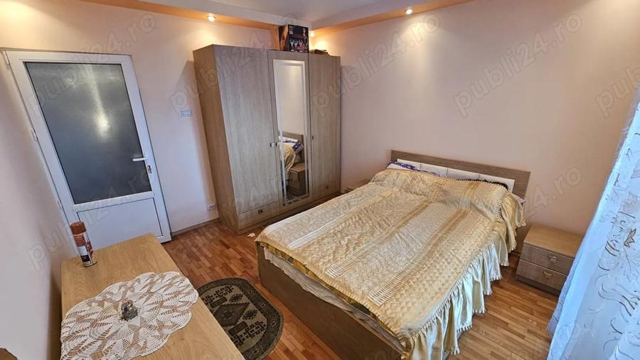 Apartament cu 3 camere decomandat în Fălticeni