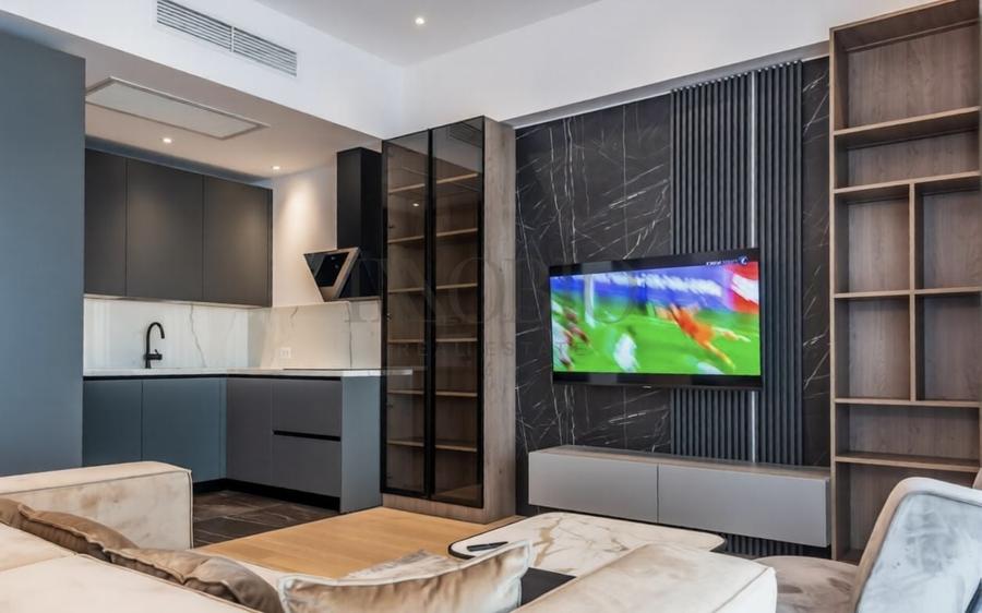 Apartament cu 4 camere, mobilat în Barbu Văcărescu