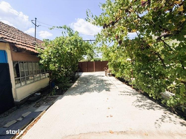 Casă cu 3 camere în Zorleasca