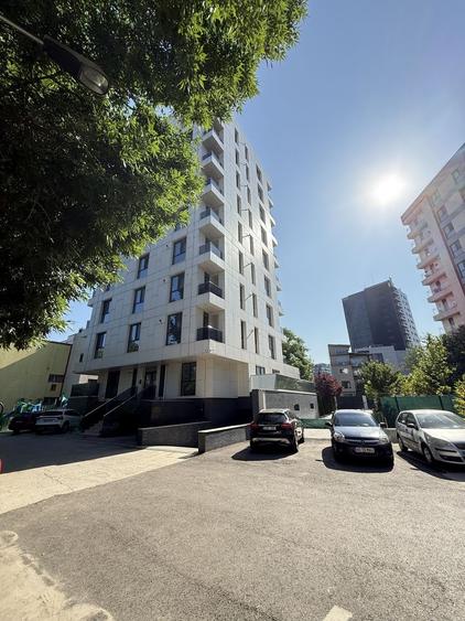 Garsonieră decomandată, mobilată în Politehnica