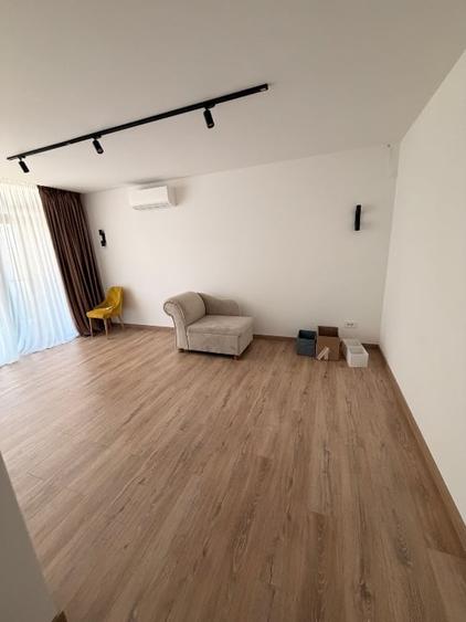 Apartament cu 2 camere decomandat în Circumvalațiunii