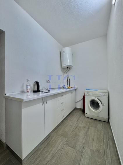 Apartament cu 3 camere decomandat, mobilat în Șura Mare
