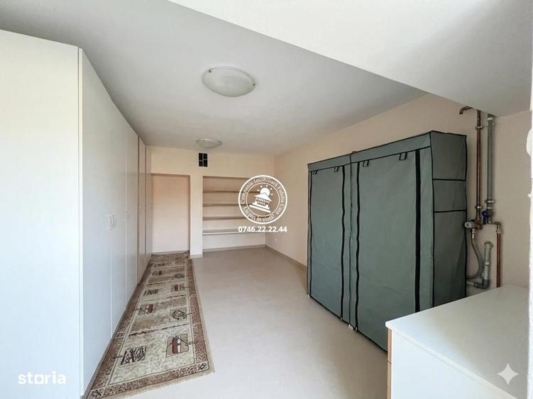 Apartament cu 4 camere în Târgu Cucu