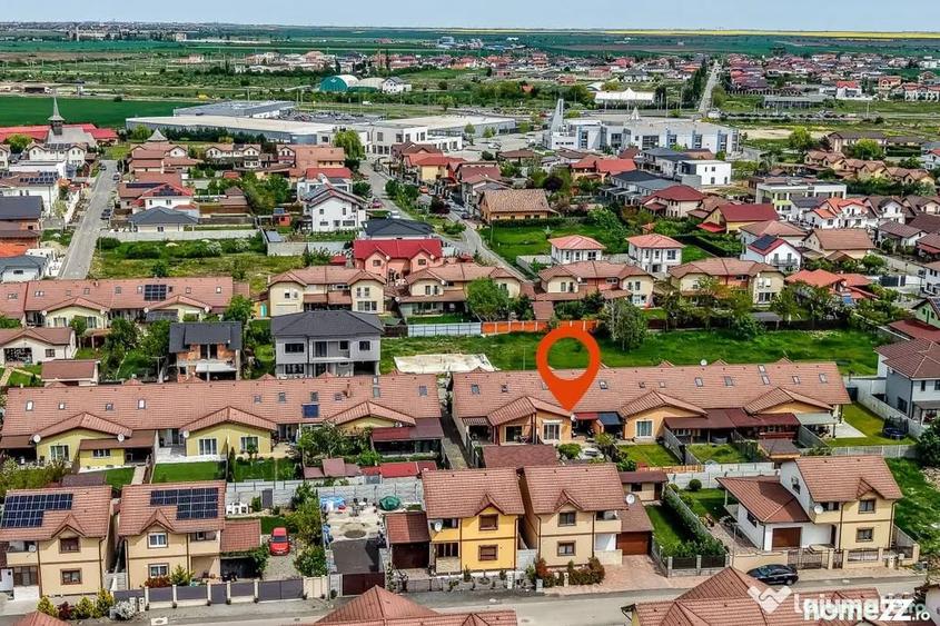 Casă cu 4 camere cu Teren 250 Mp în Vladimirescu