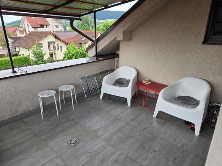 Apartament cu 2 camere decomandat în Florești